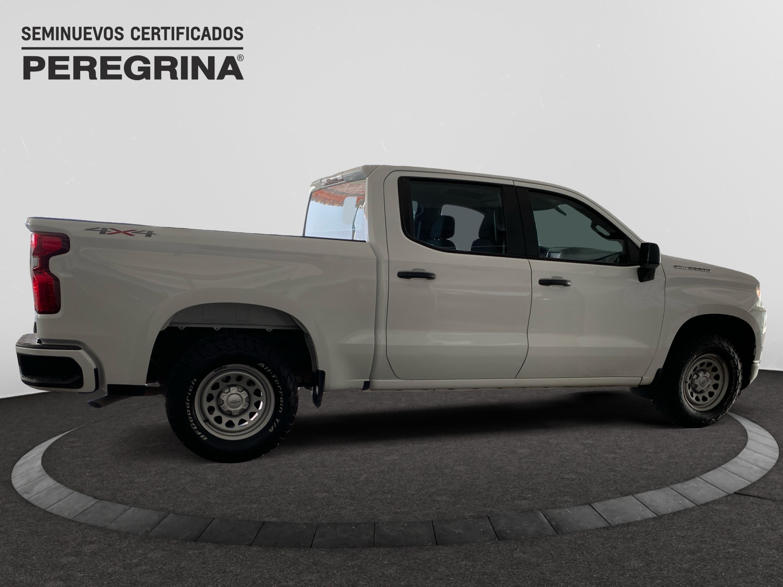 Chevrolet Silverado Doble Cabina 4x4 Grupo Automotriz Peregrina